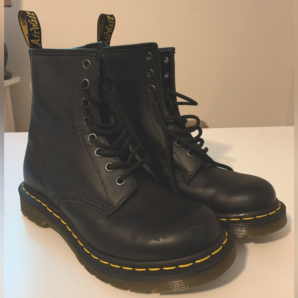 Doc Dr.Martens 1460 Women’s Black Lace Up Boot W7